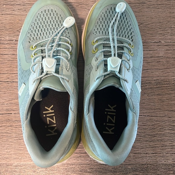 KIZIK London Sneaker Surf Spray/Granite Green Sz 7 - Picture 5 of 8